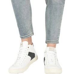 Blackstone Sneakers VG08 WHITE NAVY - MID-Sneaker White -Blackstone Winkel 013125dcd831aa4eb089c8e991aced0c